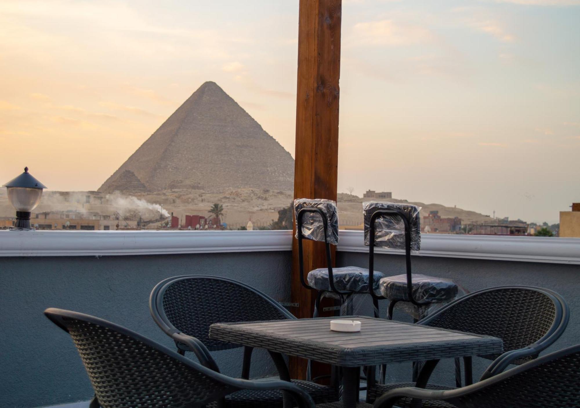 The Pyramids Gate Inn Kafret el-Gabal Zewnętrze zdjęcie