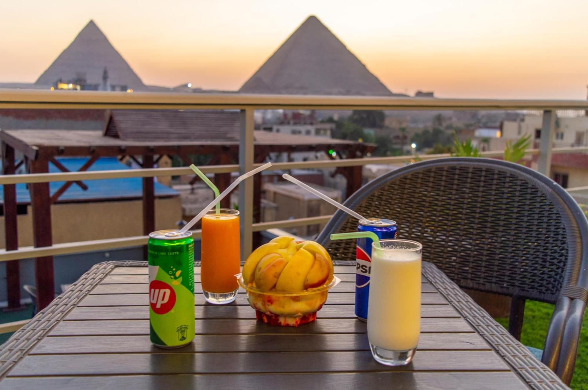 The Pyramids Gate Inn Kafret el-Gabal Zewnętrze zdjęcie