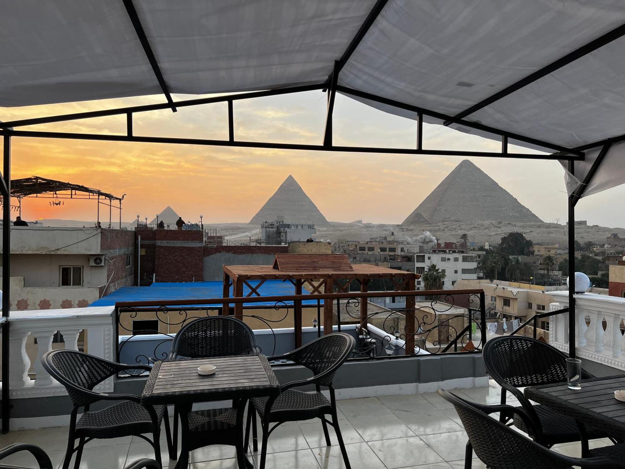 The Pyramids Gate Inn Kafret el-Gabal Zewnętrze zdjęcie