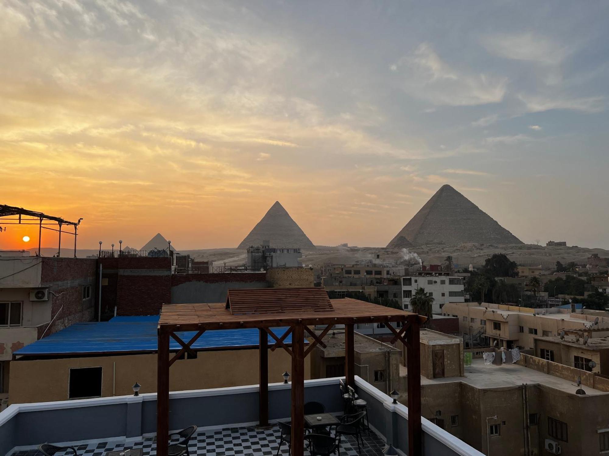 The Pyramids Gate Inn Kafret el-Gabal Zewnętrze zdjęcie